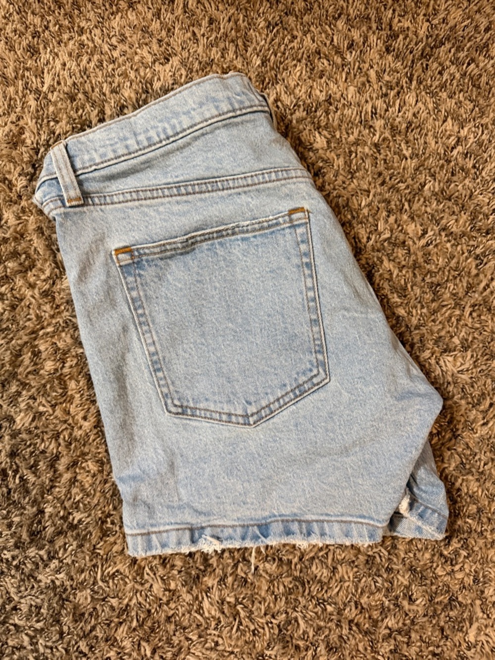 Abercrombie & Fitch Light Wash Denim Shorts - Picture 3 of 3